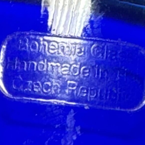 BOHEMIAN Blown Glass Blue Green Vase Made in Czech Republic 10”x4” - Picture 9 of 10